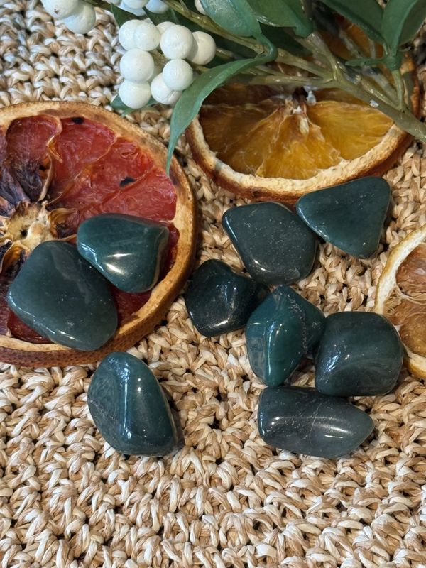 Aventurin, mørk grønn